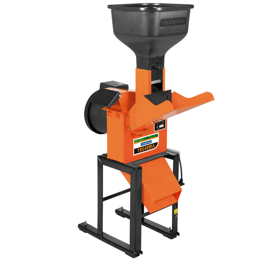 Triturador Forrajero Eléctrico Tramontina TRE40MA con Motor de 2 hp Bivolt y Salida Lateral, llave selectora de tension 127v/220v.